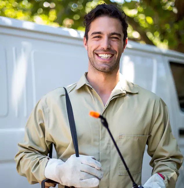 Why Salem Homeowners Trust Salem Pest Control Pros for Flea and Tick Treatment?